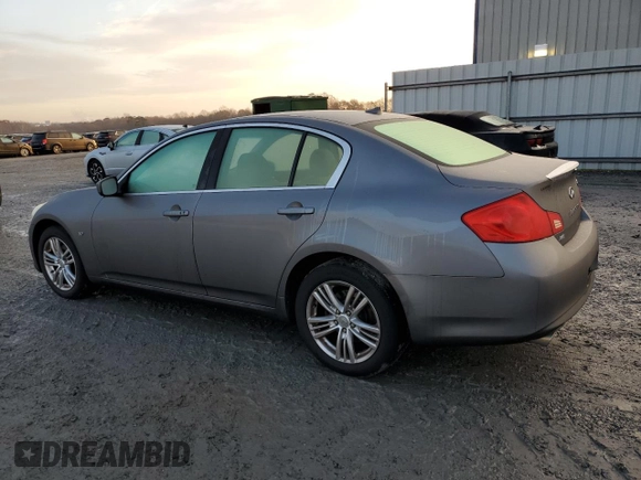 2015 Infiniti Q40 with VIN JN1CV6AR0FM524073, listed as a Copart auction lot 85317354 with 175,601 mi miles and Clean Title. Bid and sale history available at carsss.com. Image 2.