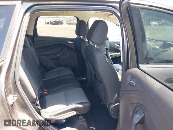 2017 Ford Escape SE with VIN 1FMCU0GD7HUB96092, listed as a IAAI auction lot 41919365 with 113,321 mi miles. Bid and sale history available at carsss.com. Image 8.