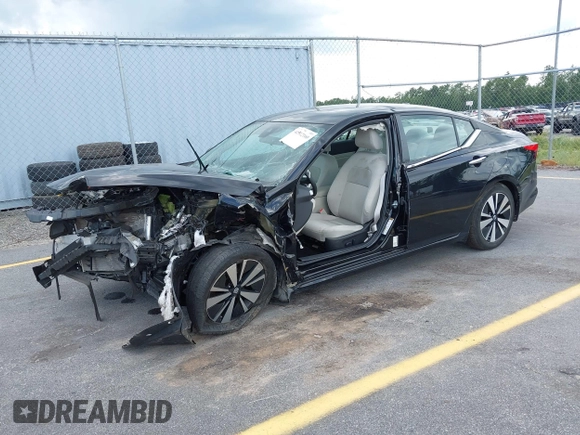 2021 Nissan Altima SV with VIN 1N4BL4DVXMN406122, listed as a IAAI auction lot 42512160 with 54,945 mi miles and . Bid and sale history available at DreamBid. Image 17.