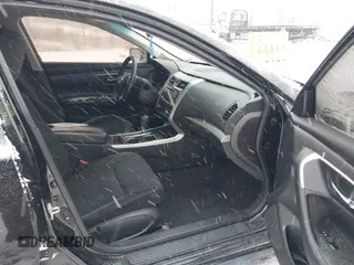 2015 Nissan Altima S with VIN 1N4AL3AP3FC583525, listed as a IAAI auction lot 41572153 with 94,172 mi miles and . Bid and sale history available at DreamBid. Image 5.
