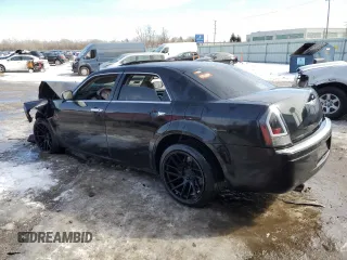 2005 Chrysler 300 with VIN 2C3JA63H35H635405, listed as a Copart auction lot 45583415 with 182,830 mi miles and Salvage Title. Bid and sale history available at carsss.com. Image 2.