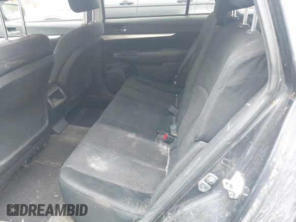 2013 Subaru Outback Premium z VIN 4S4BRBCC9D3323317, wystawiony jako IAAI lot #42303328 z przebiegiem 199 802 mil mil oraz . Historia ofert i sprzedaży dostępna na DreamBid. Obrazek 8.
