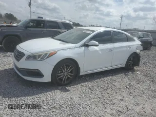 2015 Hyundai Sonata Sport z VIN 5NPE34ABXFH089804, wystawiony jako Copart lot #48664845 z przebiegiem 110 560 mil mil oraz Szkoda całkowita • Salvage title. Historia ofert i sprzedaży dostępna na DreamBid. Obrazek 1.
