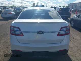2017 Ford Taurus Limited z VIN 1FAHP2J85HG115863, wystawiony jako IAAI lot #42336857 z przebiegiem 152 890 mil mil oraz . Historia ofert i sprzedaży dostępna na DreamBid. Obrazek 16.