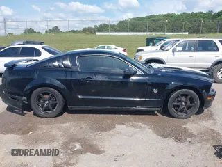 2009 Ford Mustang GT with VIN 1ZVHT82H495146300, listed as a IAAI auction lot 42603951 with 185,265 mi miles and . Bid and sale history available at DreamBid. Image 13.