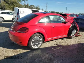 2018 Volkswagen Beetle SE with VIN 3VWJD7AT2JM727906, listed as a Copart auction lot 42496095 with 0 mi miles and Non Repairable. Bid and sale history available at carsss.com. Image 3.