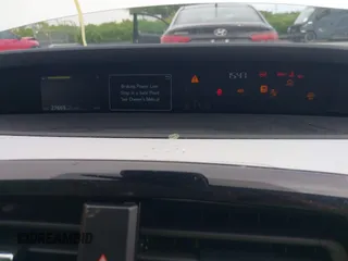 2019 Toyota Prius L Eco z VIN JTDKARFU3K3102222, wystawiony jako IAAI lot #42291403 z przebiegiem 27 669 mil mil oraz . Historia ofert i sprzedaży dostępna na DreamBid. Obrazek 7.