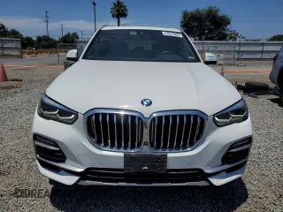 2019 BMW X5 xDrive40i with VIN 5UXCR6C54KLK88490, listed as a Copart auction lot 57917005 with 50,948 mi miles and Salvage title. Bid and sale history available at DreamBid. Image 5.