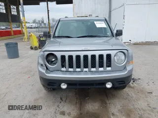 2016 Jeep Patriot Sport with VIN 1C4NJRBB0GD763788, listed as a IAAI auction lot 42100643 with 135,241 mi miles and . Bid and sale history available at carsss.com. Image 12.