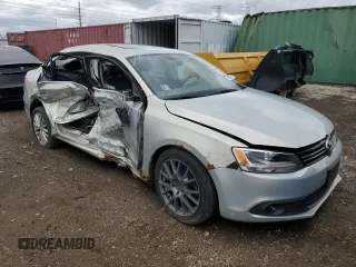 2011 Volkswagen Jetta SEL с VIN 3VWLZ7AJ9BM348461, выставлен на аукционе Copart как лот 53577715 с пробегом 90 591 миль миль и Списание • Salvage title. История ставок и продаж доступна на DreamBid. Изображение 4.