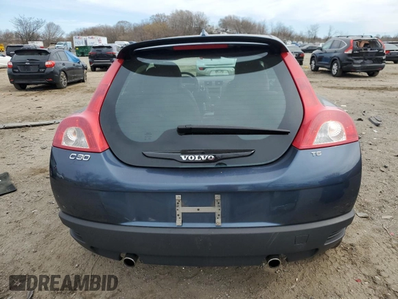2008 Volvo C30 Version 1.0 z VIN YV1MK672582068049, wystawiony jako Copart lot #49719115 z przebiegiem 103 018 mil mil oraz Szkody całkowita. Historia ofert i sprzedaży dostępna na DreamBid. Obrazek 6.