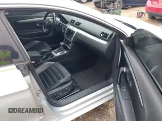 2010 Volkswagen CC Lux Limited Edition z VIN WVWHN7ANXAE533582, wystawiony jako IAAI lot #42369718 z przebiegiem 152 092 mil mil oraz . Historia ofert i sprzedaży dostępna na DreamBid. Obrazek 5.