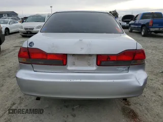 2001 Honda Accord LX z VIN 1HGCG16481A003685, wystawiony jako Copart lot #80932074 z przebiegiem Nie podano mil oraz Szkoda całkowita • Salvage title. Historia ofert i sprzedaży dostępna na DreamBid. Obrazek 6.