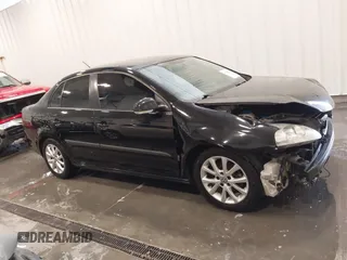 2010 Volkswagen Jetta Limited Edition с VIN 3VWAX7AJ0AM074675, выставлен на аукционе IAAI как лот 41962596 с пробегом 101 465 миль миль и . История ставок и продаж доступна на DreamBid. Изображение 14.
