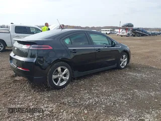 2013 Chevrolet Volt with VIN 1G1RC6E48DU121055, listed as a IAAI auction lot 40738276 with 139,600 mi miles and . Bid and sale history available at carsss.com. Image 4.