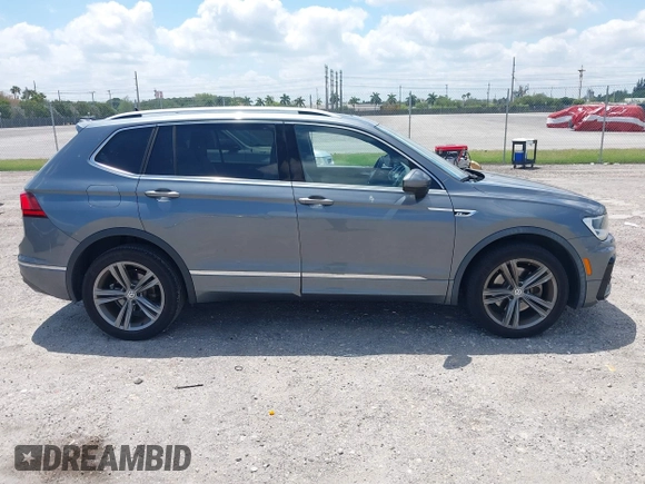 2018 Volkswagen Tiguan SEL with VIN 3VV3B7AX9JM178291, listed as a IAAI auction lot 42033485 with 65,641 mi miles and . Bid and sale history available at DreamBid. Image 13.