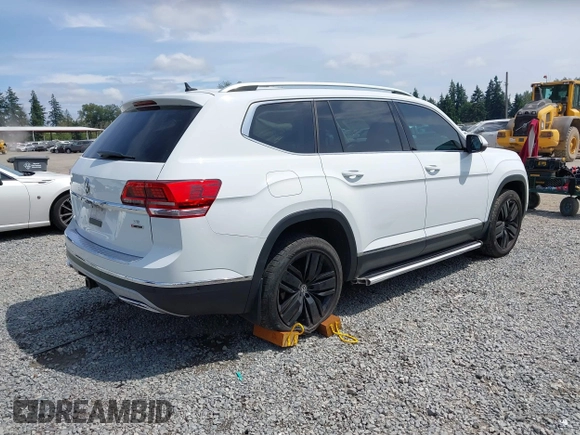 2019 Volkswagen Atlas SEL Premium с VIN 1V2NR2CAXKC622911, выставлен на аукционе IAAI как лот 42582636 с пробегом 171 431 миль миль и . История ставок и продаж доступна на DreamBid. Изображение 4.