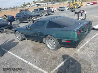 1994 Chevrolet Corvette with VIN 1G1YY22P3R5118795, listed as a IAAI auction lot 41740843 with 142,084 mi miles. Bid and sale history available at carsss.com. Image 3.