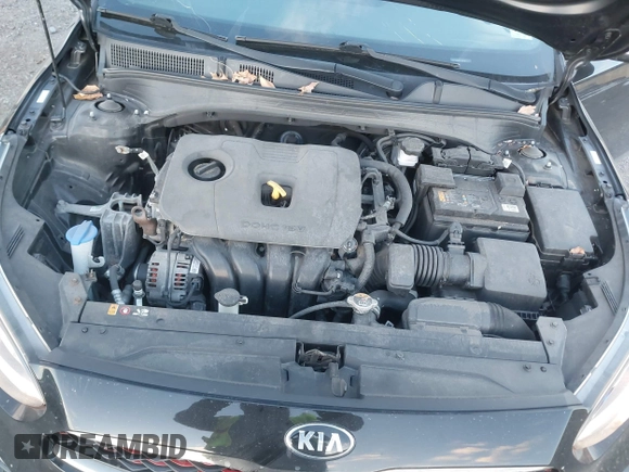 2020 Kia Forte GT-Line with VIN 3KPF34AD0LE145898, listed as a IAAI auction lot 41293548 with 48,555 mi miles. Bid and sale history available at carsss.com. Image 10.