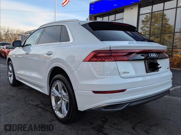 2019 Audi Q8 Premium z VIN WA1AVAF15KD025669, wystawiony jako Copart lot #44674885 z przebiegiem 48 524 mil mil oraz Czysty tytuł • Clean title. Historia ofert i sprzedaży dostępna na DreamBid. Obrazek 3.