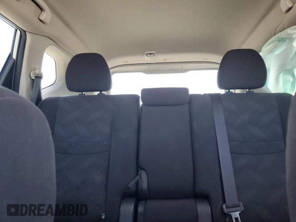 2015 Nissan Rogue SV with VIN KNMAT2MVXFP568267, listed as a Copart auction lot 52093325 with 85,243 mi miles and Salvage Title. Bid and sale history available at DreamBid. Image 10.