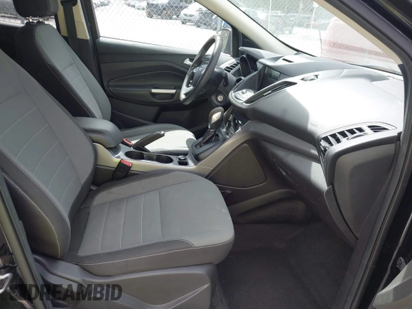 2016 Ford Escape SE z VIN 1FMCU0GX7GUC39581, wystawiony jako IAAI lot #41723962 z przebiegiem 102 568 mil mil oraz . Historia ofert i sprzedaży dostępna na DreamBid. Obrazek 5.