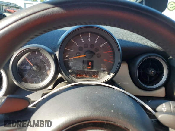 2015 MINI Roadster S z VIN WMWSY3C56FT595466, wystawiony jako Copart lot #69655944 z przebiegiem 53 971 mil mil oraz Szkody całkowita. Historia ofert i sprzedaży dostępna na DreamBid. Obrazek 9.