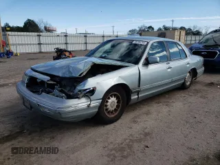 1996 Mercury Grand Marquis LS z VIN 2MELM75W9TX687572, wystawiony jako Copart lot #88784795 z przebiegiem 183 789 mil mil oraz Szkoda całkowita • Salvage title. Historia ofert i sprzedaży dostępna na DreamBid. Obrazek 1.