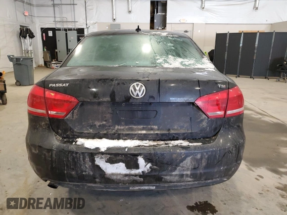2014 Volkswagen Passat Wolfsburg Ed with VIN 1VWAS7A34EC027897, listed as a Copart auction lot 41937485 with 137,655 mi miles and Salvage Title. Bid and sale history available at carsss.com. Image 6.