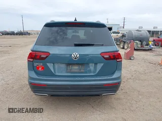 2019 Volkswagen Tiguan SE with VIN 3VV3B7AX3KM139472, listed as a IAAI auction lot 41674213 with 47,990 mi miles and . Bid and sale history available at DreamBid. Image 17.