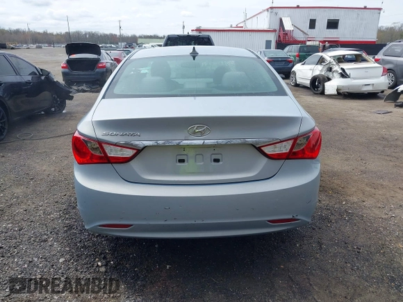 2012 Hyundai Sonata GLS with VIN 5NPEB4AC8CH461728, listed as a IAAI auction lot 41938399 with 133,571 mi miles. Bid and sale history available at carsss.com. Image 16.