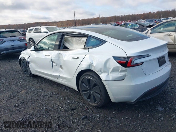 2024 Tesla Model 3 with VIN 5YJ3E1EA8RF786196, listed as a IAAI auction lot 40780675 with 5,959 mi miles and . Bid and sale history available at DreamBid. Image 3.