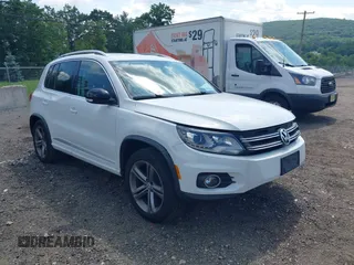 2017 Volkswagen Tiguan Sport with VIN WVGUV7AX2HK029485, listed as a IAAI auction lot 42548916 with 116,375 mi miles and . Bid and sale history available at DreamBid. Image 1.