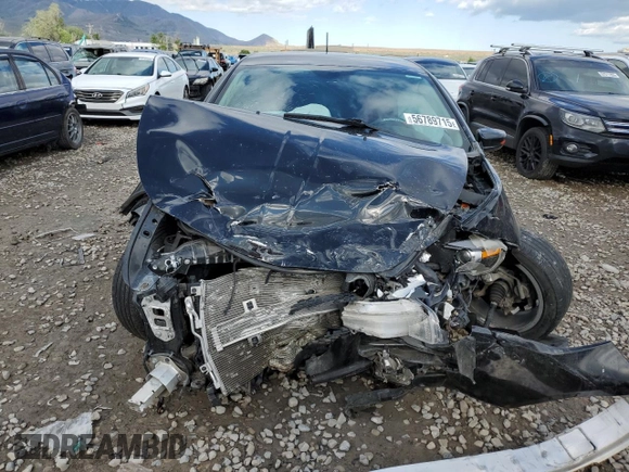 2013 Dodge Dart SXT z VIN 1C3CDFBA1DD345485, wystawiony jako Copart lot #56789715 z przebiegiem Nie podano mil oraz Szkoda całkowita • Salvage title. Historia ofert i sprzedaży dostępna na DreamBid. Obrazek 5.