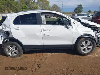 2020 Chevrolet Trax LT with VIN KL7CJLSB5LB315103, listed as a IAAI auction lot 41884353 with 87,095 mi miles and . Bid and sale history available at DreamBid. Image 14.