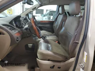 2014 Chrysler Town & Country Limited with VIN 2C4RC1GG3ER251812, listed as a Copart auction lot 61462694 with 99,992 mi miles and Salvage Title. Bid and sale history available at carsss.com. Image 7.