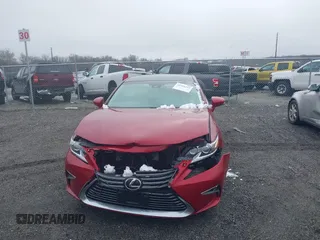 2018 Lexus ES with VIN 58ABK1GG5JU084441, listed as a IAAI auction lot 41516212 with 70,653 mi miles. Bid and sale history available at carsss.com. Image 12.