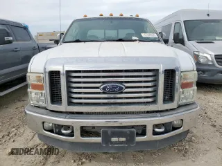 2010 Ford F-350 XL z VIN 1FTWW3DR6AEA53275, wystawiony jako Copart lot #47399635 z przebiegiem 123 437 mil mil oraz Czysty tytuł • Clean title. Historia ofert i sprzedaży dostępna na DreamBid. Obrazek 5.