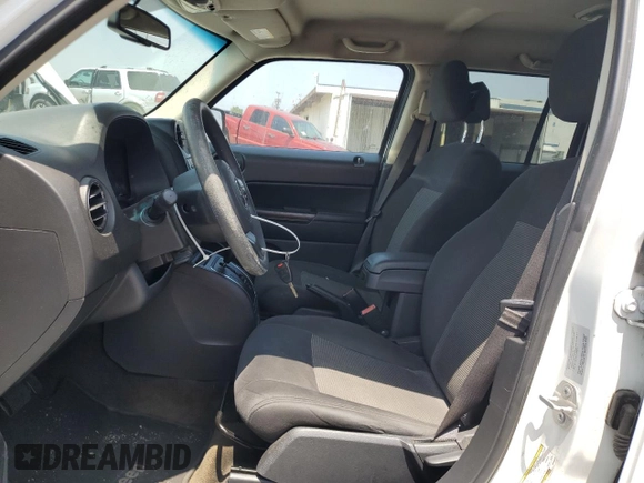 2016 Jeep Patriot Sport with VIN 1C4NJPBA6GD744013, listed as a Copart auction lot 59967455 with 150,146 mi miles and Clean title. Bid and sale history available at DreamBid. Image 7.