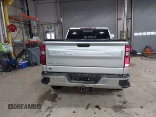 2020 Chevrolet Silverado 1500 LT with VIN 1GCRYDED7LZ312481, listed as a IAAI auction lot 41732329 with 89,446 mi miles. Bid and sale history available at carsss.com. Image 16.