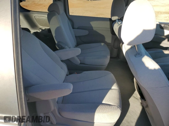 2007 Kia Sedona with VIN KNDMB133676139354, listed as a Copart auction lot 88215955 with 186,600 mi miles and Salvage Title. Bid and sale history available at carsss.com. Image 12.