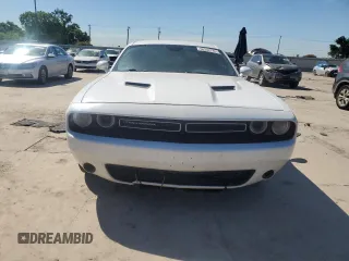 2016 Dodge Challenger SXT with VIN 2C3CDZAG2GH100869, listed as a Copart auction lot 56242785 with 136,163 mi miles and Salvage title. Bid and sale history available at DreamBid. Image 5.