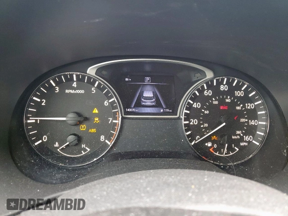 2018 Nissan Pathfinder S z VIN 5N1DR2MNXJC610928, wystawiony jako Copart lot #44451385 z przebiegiem 140 070 mil mil oraz Szkoda całkowita • Salvage title. Historia ofert i sprzedaży dostępna na DreamBid. Obrazek 9.