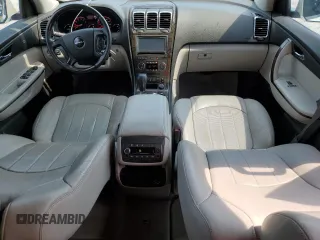 2011 GMC Acadia Denali z VIN 1GKKRTED0BJ229064, wystawiony jako Copart lot #55433325 z przebiegiem 91 838 mil mil oraz Szkody całkowita. Historia ofert i sprzedaży dostępna na DreamBid. Obrazek 8.