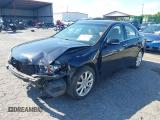 2008 Acura TSX Nav with VIN JH4CL96908C013256, listed as a IAAI auction lot 42128071 with 187,881 mi miles and . Bid and sale history available at DreamBid. Image 2.