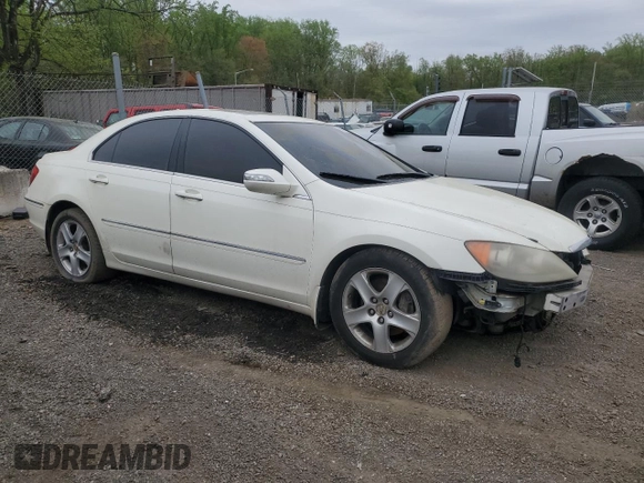 2005 Acura RL with VIN JH4KB16585C014180, listed as a Copart auction lot 53660715 with 0 mi miles and Salvage Title. Bid and sale history available at carsss.com. Image 4.