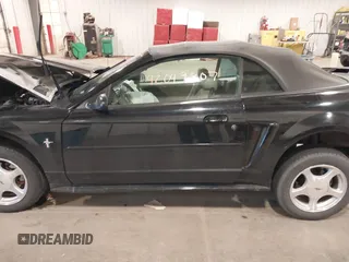 2001 Ford Mustang Deluxe with VIN 1FAFP44471F209492, listed as a IAAI auction lot 42049807 with 46,737 mi miles and . Bid and sale history available at DreamBid. Image 15.