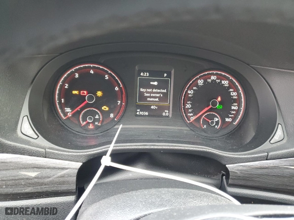 2021 Volkswagen Passat 2.0T R-Line with VIN 1VWMA7A31MC010344, listed as a Copart auction lot 42226085 with 47,036 mi miles and Salvage Title. Bid and sale history available at carsss.com. Image 9.