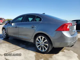 2017 Volvo S60 Inscription z VIN LYV402HK2HB150225, wystawiony jako Copart lot #80588184 z przebiegiem 53 910 mil mil oraz Szkoda całkowita • Salvage title. Historia ofert i sprzedaży dostępna na DreamBid. Obrazek 2.