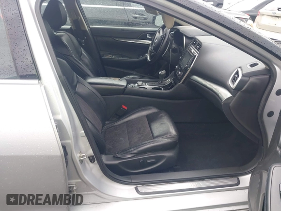 2017 Nissan Maxima SR with VIN 1N4AA6AP2HC396545, listed as a IAAI auction lot 41910588 with 142,661 mi miles and . Bid and sale history available at DreamBid. Image 5.
